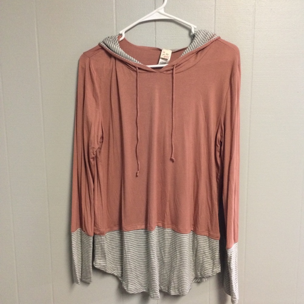 New! Super Cute Eleven Oaks Hoodie Large